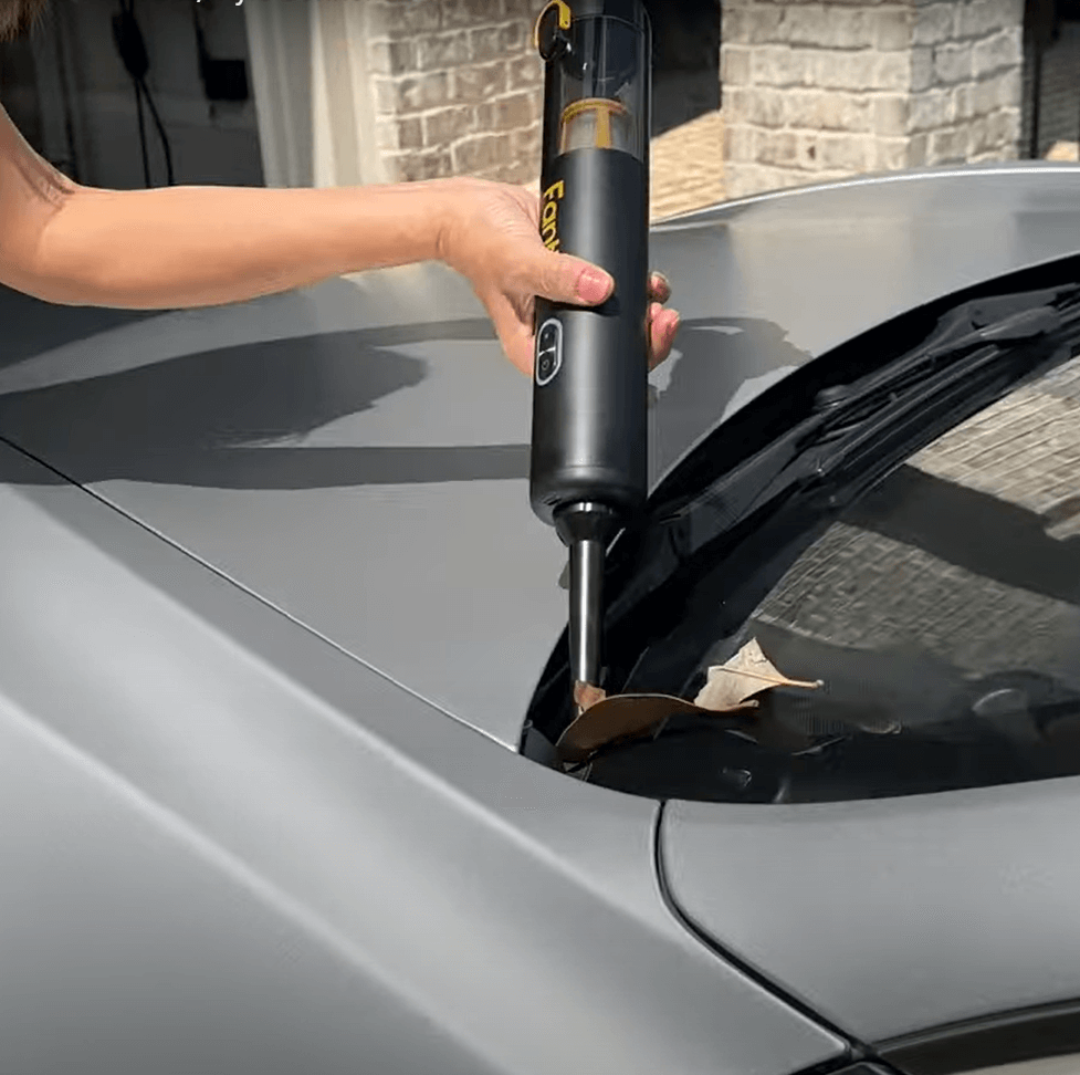 Fanttik Slim V8 APEX Car Vacuum RobustClean®